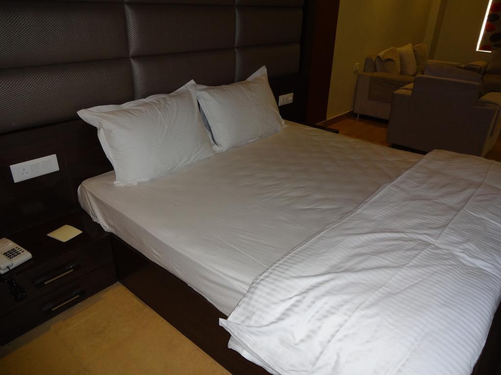 Hardik Resort أورشها الغرفة الصورة