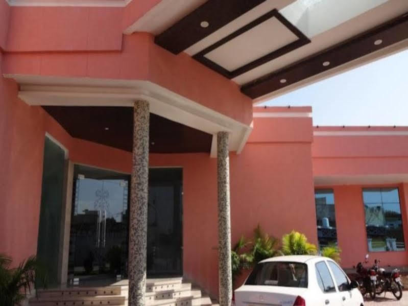 Hardik Resort أورشها المظهر الخارجي الصورة